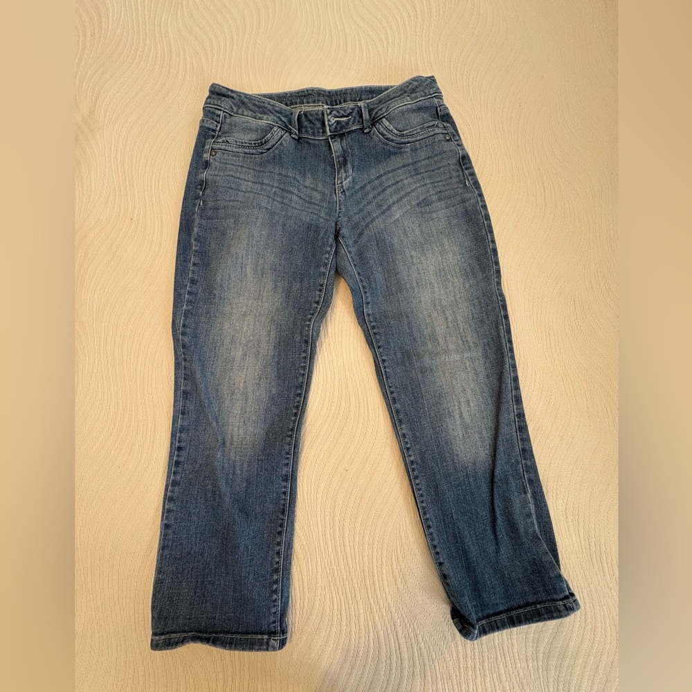 Simply Vera  Vera Wang denim capris